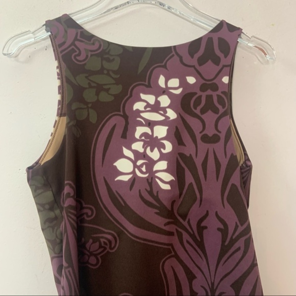 Athleta V Neck Built In Bra Activewear Tank 34DD - Picture 7 of 12